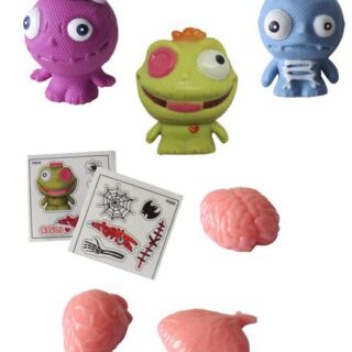 Фигурка Zombeezz с аксессуарами (1 шт. в ассортименте)